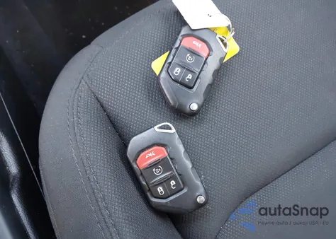 2019 Jeep Wrangler Unlimited Sport S 4X4 from USA, damaged, VIN 1C4HJXDG3KW569389